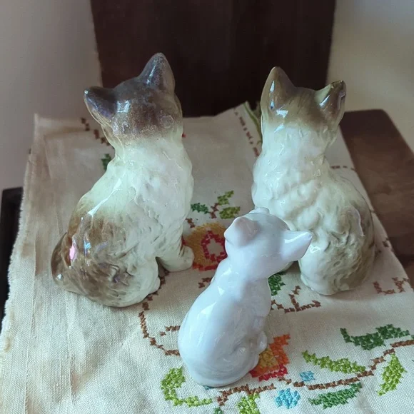 Collection of Vintage Ceramic Cats Made in Japan - Picture 4 of 8